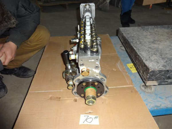 612601080457_Насос топливный высокого давления  WP10.380 F3000 ТНВД_1